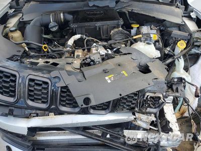 Zdjęcie 12 z 13 samochodu: 2026 JEEP COMPASS LATITUDE VIN:3C4NJDBN7TT158300 - miniatura