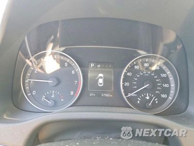 Zdjęcie 9 z 12 samochodu: 2018 HYUNDAI ELANTRA SEL VIN:KMHD84LF1JU491945 - miniatura