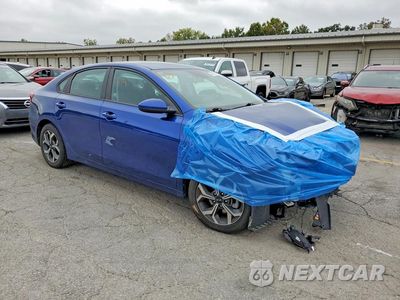 Czwarte zdjęcie samochodu z boku: 2021 KIA FORTE LXS VIN:3KPF24AD5ME372685 - miniatura