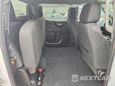 Zdjęcie 10 z 12 samochodu: 2023 CHEVROLET SILVERADO K1500 CUSTOM VIN:1GCPDBEK4PZ153236 - miniatura