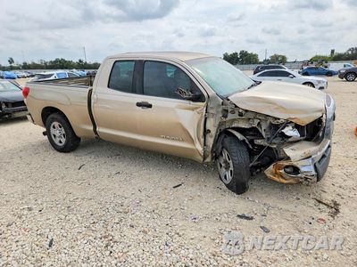 Czwarte zdjęcie samochodu z boku: 2008 TOYOTA TUNDRA GRADE VIN:5TFRV541X8X065000 - miniatura
