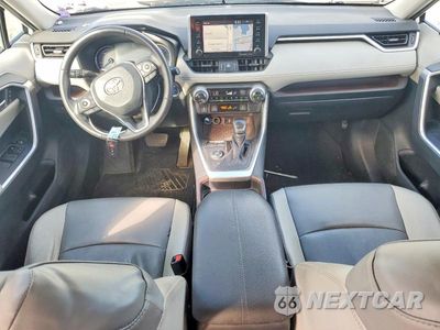 Zdjęcie 8 z 13 samochodu: 2019 TOYOTA RAV4 LIMITED VIN:2T3DWRFV5KW024123 - miniatura