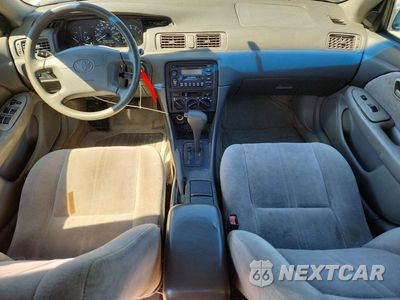 Zdjęcie 8 z 12 samochodu: 1999 TOYOTA CAMRY LE V6 VIN:JT2BF28K6X0157477 - miniatura