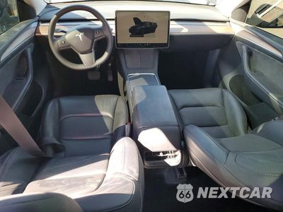 Zdjęcie 8 z 13 samochodu: 2024 TESLA MODEL Y VIN:7SAYGDED5RF133369 - miniatura