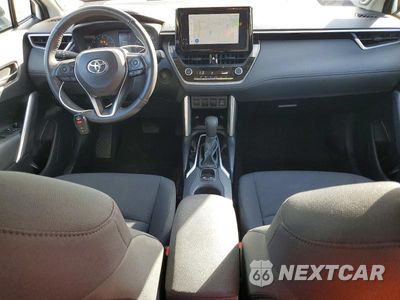 Zdjęcie 8 z 13 samochodu: 2024 TOYOTA COROLLA CROSS LE VIN:7MUBAABG6RV080068 - miniatura