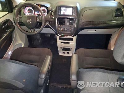 Zdjęcie 8 z 13 samochodu: 2019 DODGE GRAND CARAVAN SE VIN:2C4RDGBG7KR723531 - miniatura