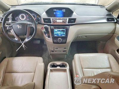 Zdjęcie 8 z 13 samochodu: 2017 HONDA ODYSSEY EXL VIN:5FNRL5H60HB010478 - miniatura