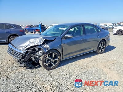2020 VOLKSWAGEN PASSAT R-LINE 1VWMA7A37LC026370 - główne zdjęcie licytacji z USA - miniatura