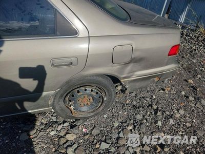 Zdjęcie 10 z 10 samochodu: 2001 TOYOTA CAMRY LE VIN:4T1BG22K71U078358 - miniatura