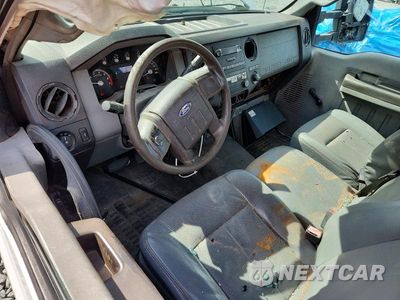 Zdjęcie 8 z 13 samochodu: 2014 FORD F250 SUPER DUTY VIN:1FTBF2A6XEEB27578 - miniatura