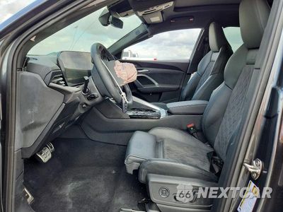 Zdjęcie 7 z 13 samochodu: 2025 AUDI SQ5 PREMIUM PLUS VIN:WA125AGU1S2076921 - miniatura