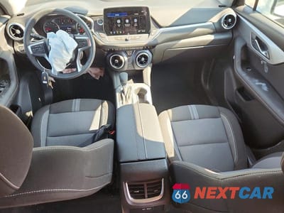 Zdjęcie 8 z 12 samochodu: 2026 CHEVROLET BLAZER 2LT VIN:3GNKBCR44TS165841 - miniatura