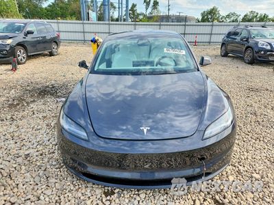 Piąte zdjęcie samochodu w środku: 2024 TESLA MODEL 3 VIN:5YJ3E1EB0RF853835 - miniatura