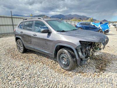 Czwarte zdjęcie samochodu z boku: 2021 JEEP CHEROKEE LATITUDE LUX VIN:1C4PJMMX3MD106449 - miniatura