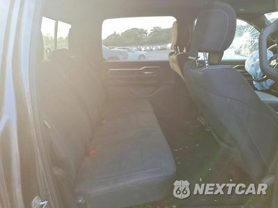 Zdjęcie 11 z 13 samochodu: 2021 RAM 1500 BIG HORN/LONE STAR VIN:1C6SRFFT7MN724612 - miniatura
