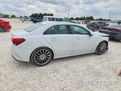 Trzecie zdjęcie samochodu z tyłu: 2021 MERCEDES-BENZ A 220 VIN:W1K3G4EB1MJ271648 - miniatura