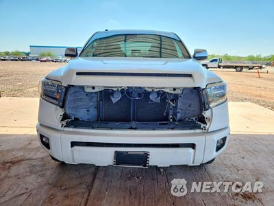 Piąte zdjęcie samochodu w środku: 2019 TOYOTA TUNDRA PLATINUM VIN:5TFAY5F17KX851071 - miniatura