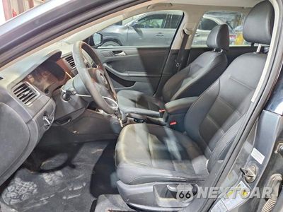 Zdjęcie 7 z 13 samochodu: 2011 VOLKSWAGEN JETTA 4D SE VIN:3VWDZ7AJ4BM348095 - miniatura