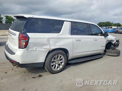 Trzecie zdjęcie samochodu z tyłu: 2023 CHEVROLET SUBURBAN C1500 PREMIER VIN:1GNSCFKD5PR429599 - miniatura