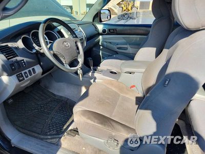 Zdjęcie 7 z 12 samochodu: 2011 TOYOTA TACOMA PRERUNNER ACCESS CAB VIN:5TFTU4GNXBX001418 - miniatura