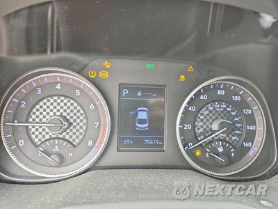 Zdjęcie 9 z 12 samochodu: 2020 HYUNDAI ELANTRA SEL VIN:5NPD84LF4LH546647 - miniatura