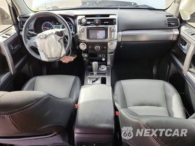 Zdjęcie 8 z 13 samochodu: 2019 TOYOTA 4RUNNER SR5 PREMIUM VIN:JTEBU5JR5K5684455 - miniatura