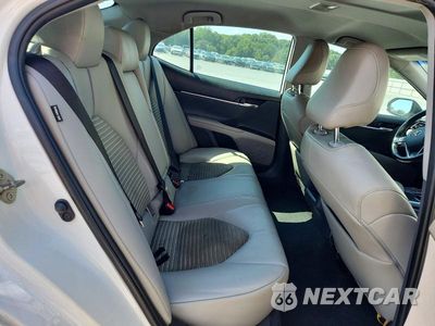 Zdjęcie 10 z 12 samochodu: 2020 TOYOTA CAMRY SE VIN:4T1G11AK3LU306538 - miniatura