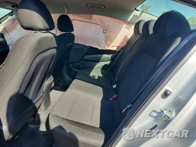 Zdjęcie 10 z 12 samochodu: 2019 HYUNDAI ELANTRA SEL VIN:5NPD84LF4KH412770 - miniatura