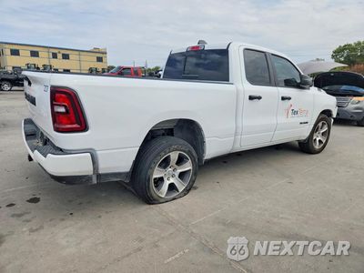 Trzecie zdjęcie samochodu z tyłu: 2025 RAM 1500 TRADESMAN VIN:1C6SRECGXSN723162 - miniatura