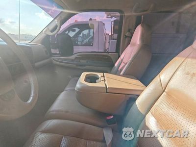 Zdjęcie 7 z 12 samochodu: 2001 FORD F350 SRW SUPER DUTY VIN:1FTSW31F71ED88232 - miniatura