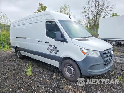 Czwarte zdjęcie samochodu z boku: 2024 MERCEDES-BENZ SPRINTER 2500 DELIVERY VAN VIN:W1Y4NCHY5RT175351 - miniatura
