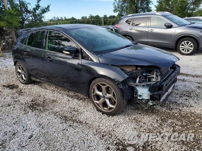 Czwarte zdjęcie samochodu z boku: 2013 FORD FOCUS ST VIN:1FADP3L95DL180241 - miniatura