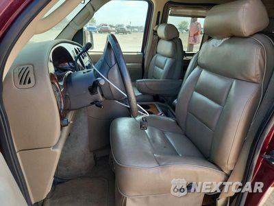 Zdjęcie 7 z 14 samochodu: 2005 FORD ECONOLINE E150 VAN VIN:1FDRE14L75HA09379 - miniatura