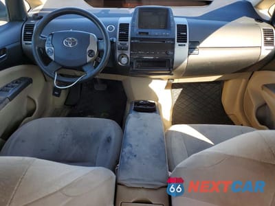 Zdjęcie 8 z 12 samochodu: 2004 TOYOTA PRIUS BASE VIN:JTDKB20U740096314 - miniatura
