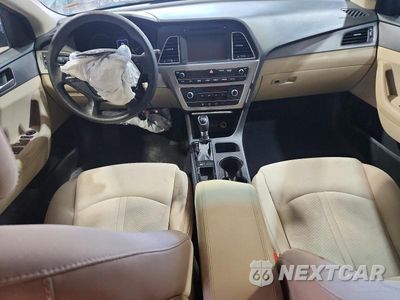 Zdjęcie 8 z 13 samochodu: 2016 HYUNDAI SONATA SE VIN:5NPE24AFXGH271400 - miniatura