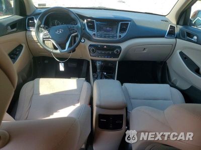 Zdjęcie 8 z 13 samochodu: 2017 HYUNDAI TUCSON SPORT VIN:KM8J3CA26HU497570 - miniatura