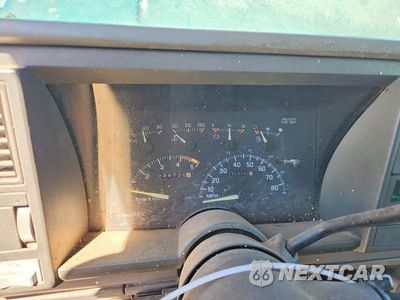 Zdjęcie 9 z 12 samochodu: 1994 CHEVROLET GMT-400 K2500 VIN:2GCFK29K8R1295421 - miniatura