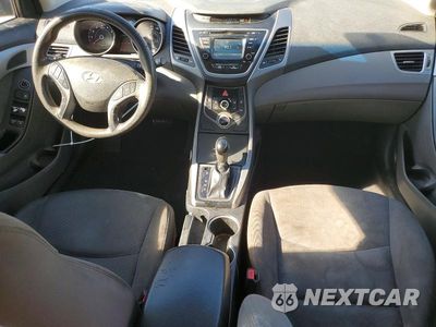 Zdjęcie 8 z 12 samochodu: 2016 HYUNDAI ELANTRA SE VIN:5NPDH4AE0GH752256 - miniatura