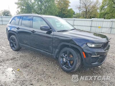 Czwarte zdjęcie samochodu z boku: 2025 JEEP GRAND CHEROKEE LIMITED VIN:1C4RJHBG6SC329235 - miniatura