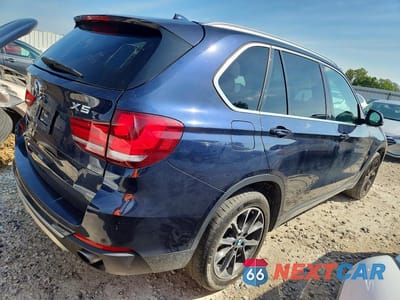 Trzecie zdjęcie samochodu z tyłu: 2017 BMW X5 XDRIVE35I VIN:5UXKR0C3XH0V72935 - miniatura