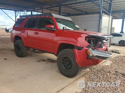 Czwarte zdjęcie samochodu z boku: 2017 TOYOTA 4RUNNER SR5 VIN:JTEBU5JR2H5432171 - miniatura