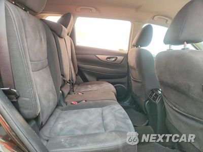 Zdjęcie 10 z 12 samochodu: 2016 NISSAN ROGUE S VIN:KNMAT2MT3GP689352 - miniatura