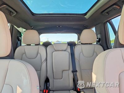 Zdjęcie 10 z 14 samochodu: 2026 VOLVO XC90 PLUS VIN:YV4062PE7T1484109 - miniatura