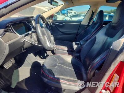 Zdjęcie 7 z 12 samochodu: 2013 TESLA MODEL S VIN:5YJSA1CP9DFP27052 - miniatura