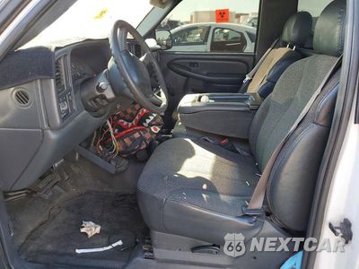 Zdjęcie 7 z 12 samochodu: 2002 GMC NEW SIERRA C1500 VIN:1GTEC14V02Z272698 - miniatura