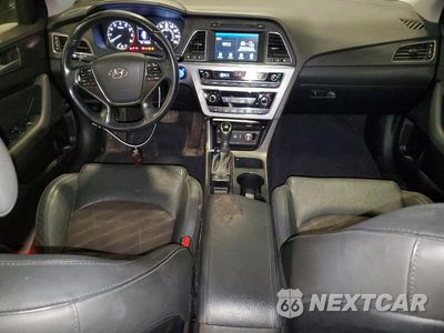 Zdjęcie 8 z 12 samochodu: 2017 HYUNDAI SONATA SPORT VIN:5NPE34AF5HH558304 - miniatura