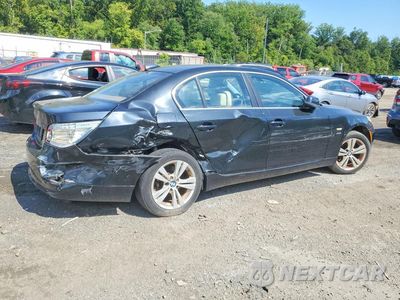 Trzecie zdjęcie samochodu z tyłu: 2010 BMW 528 XI VIN:WBANV1C50AC389627 - miniatura