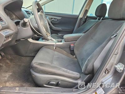 Zdjęcie 7 z 12 samochodu: 2015 NISSAN ALTIMA 2.5 S VIN:1N4AL3AP6FC215162 - miniatura