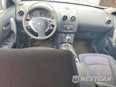 Zdjęcie 8 z 13 samochodu: 2011 NISSAN ROGUE S VIN:JN8AS5MVXBW279950 - miniatura