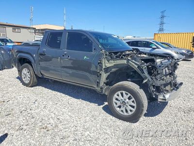 Czwarte zdjęcie samochodu z boku: 2024 TOYOTA TACOMA SR VIN:3TYKE5JN8RT049866 - miniatura